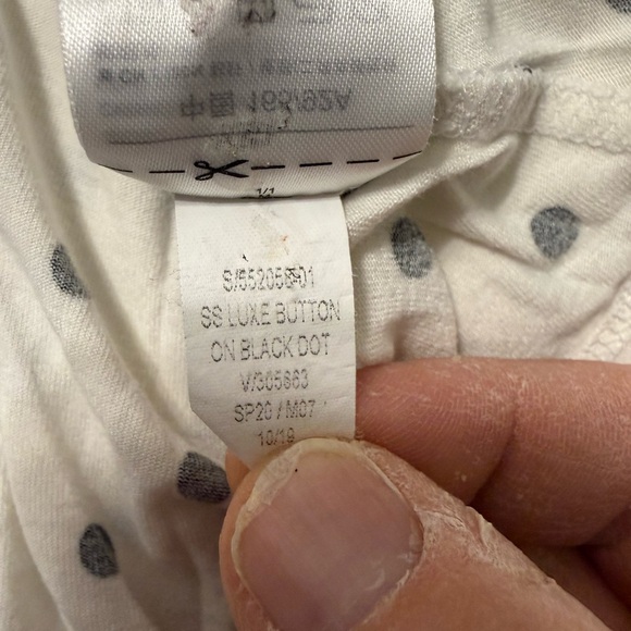 Old Navy Short Sleeve Luxe Button Up Blouse Top 100% Rayon Viscose M Polka Dots - Picture 7 of 8